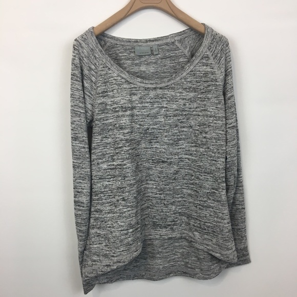 Athleta Tops - Athleta ‘no sweatin it’ top